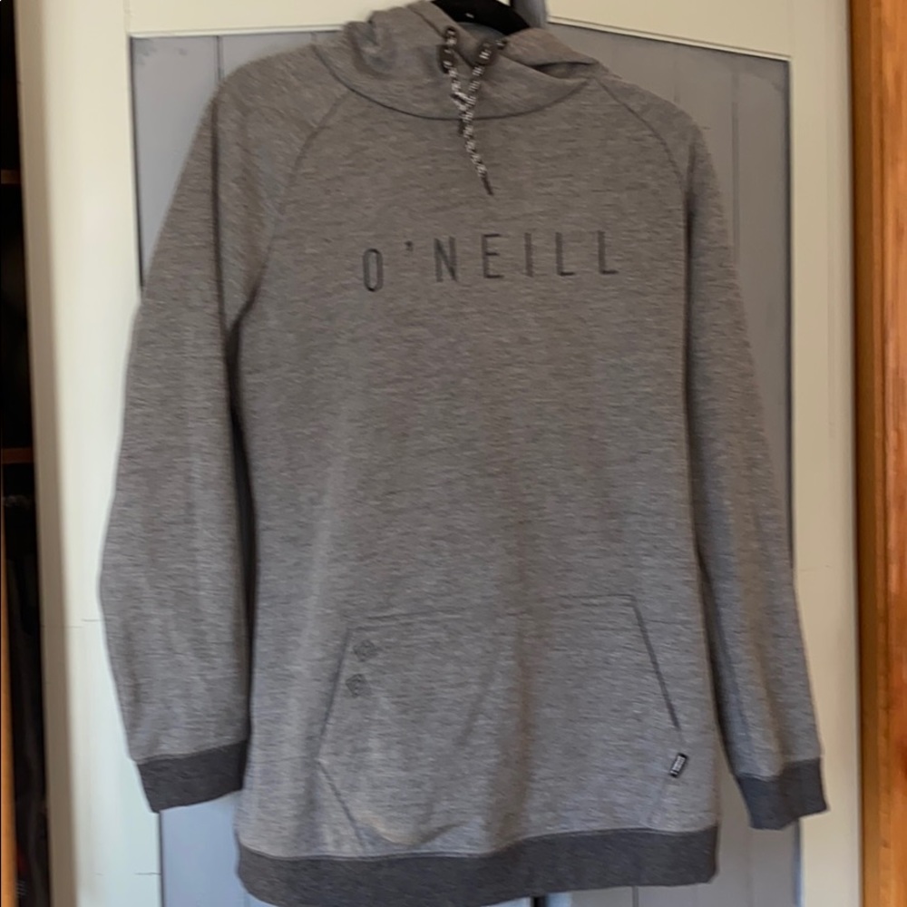 O'Neill hoodie. Size Medium. Front pocket.
